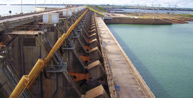 Yacyreta-Hydroelectric-Power-Plant-02